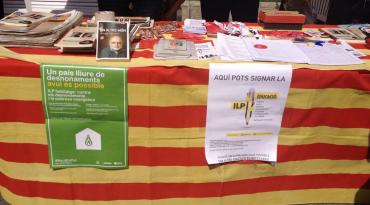 Recollida a Tarragona per Sant Jordi 23/4/15